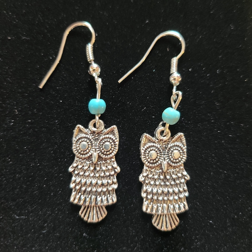 Silverplated OWL Long Turquoise Bead Hoop Dangle Drop Earrings Women Gift Girls